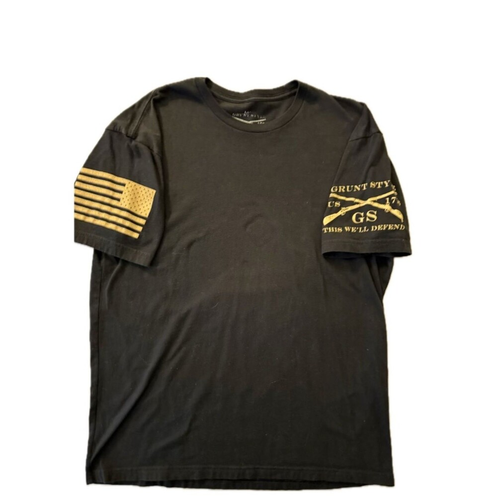 Grunt Style Men's Black Graphic Tee - GS Flag Detail